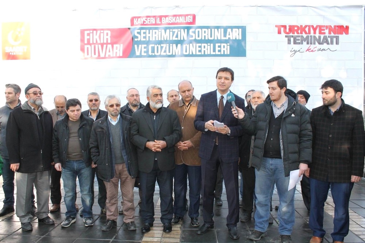 Saadet Partisi \'Fikir Duvarı\' ile Vatandaşın Derdine Çözüm Arayacak