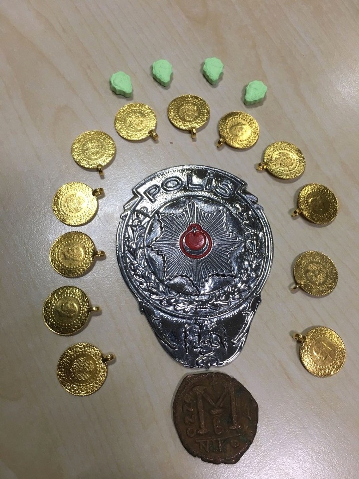 Yol Kontrolünde Durdurulan Otomobilden Uyuşturucu Çıktı