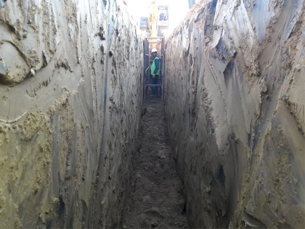 Alaşehir\'de Bir Mahalle 72 Yıl Sonra Kanalizasyonla Tanışacak