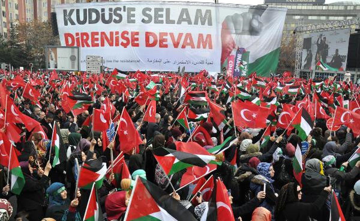 Ankara\'da Binlerce Kişiden \'Kudüs\' Protestosu