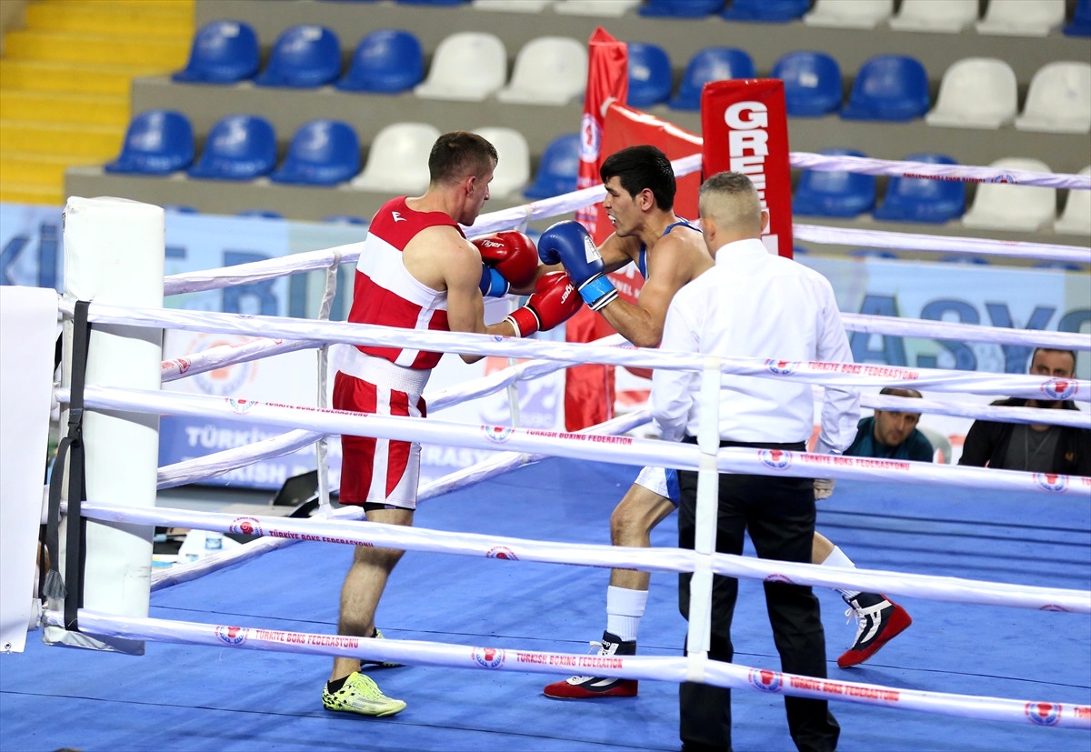 Boks: Türkiye Büyük Erkekler Ferdi Boks Şampiyonası