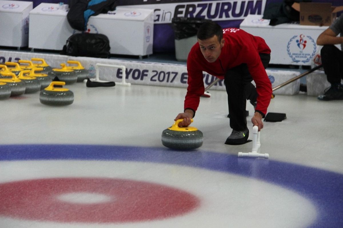 Curling 2. Lig Müsabakaları Devam Ediyor