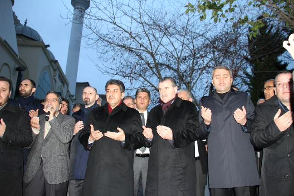 Esenler\'de Kudüs İçin Dua Edildi