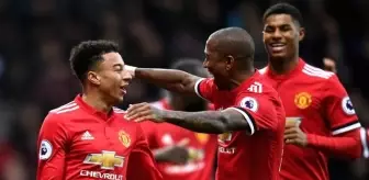 Manchester United Deplasmanda Galip