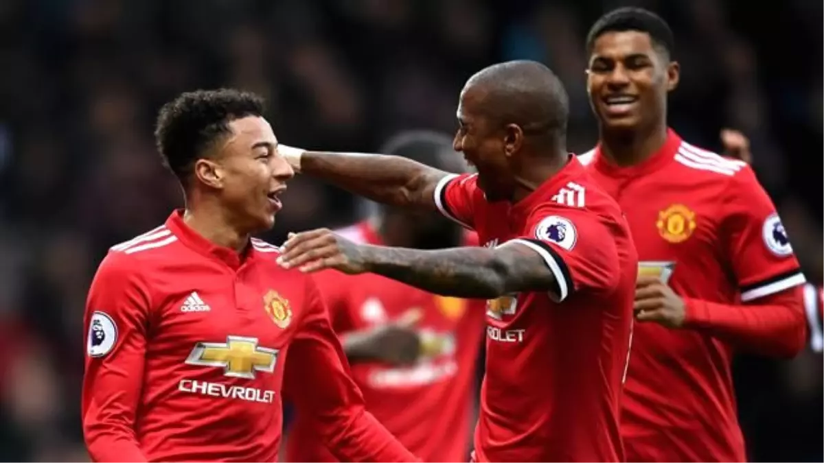 Manchester United Deplasmanda Galip