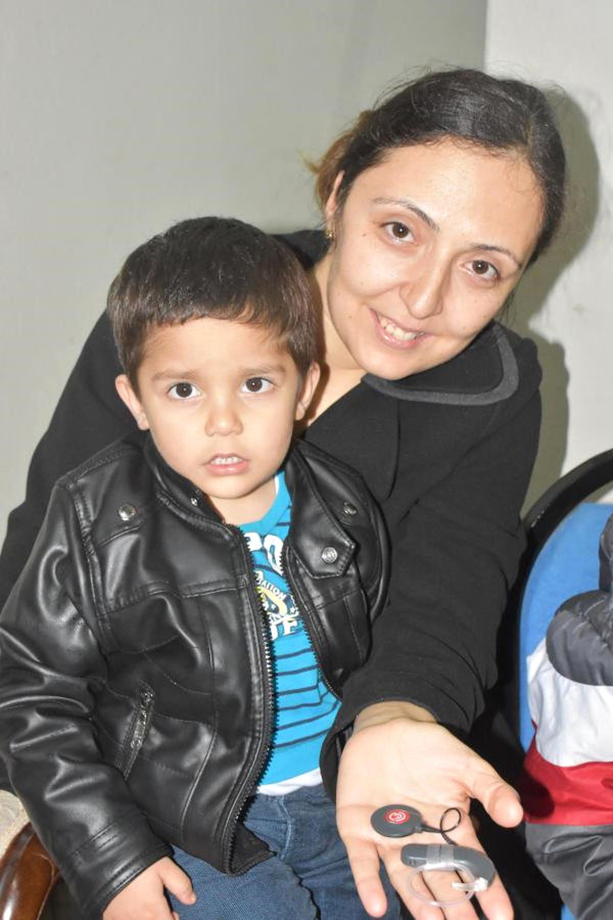 Minik Göktuğ\'un Kayıp 17 Bin Liralık Biyonik Kulaklığı Bulundu