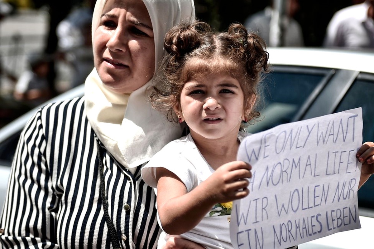 Mültecilere Ülkelerine Geri Dönmeleri İçin Para Vermek Etik Mi?