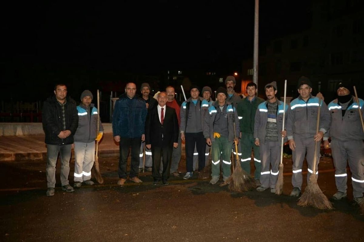 Niğde Belediye Başkanı Rifat Özkan;
