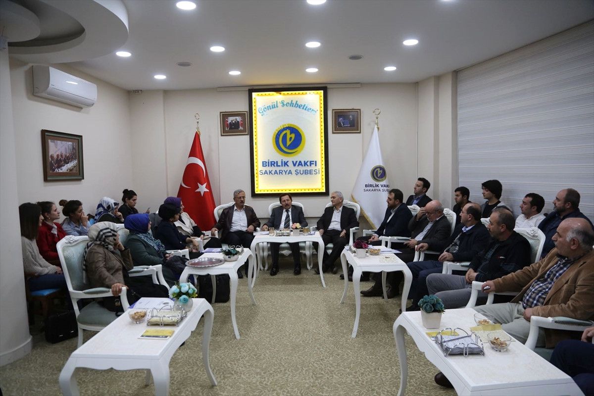 Sakarya Valisi Balkanlıoğlu\'ndan Ziyaret
