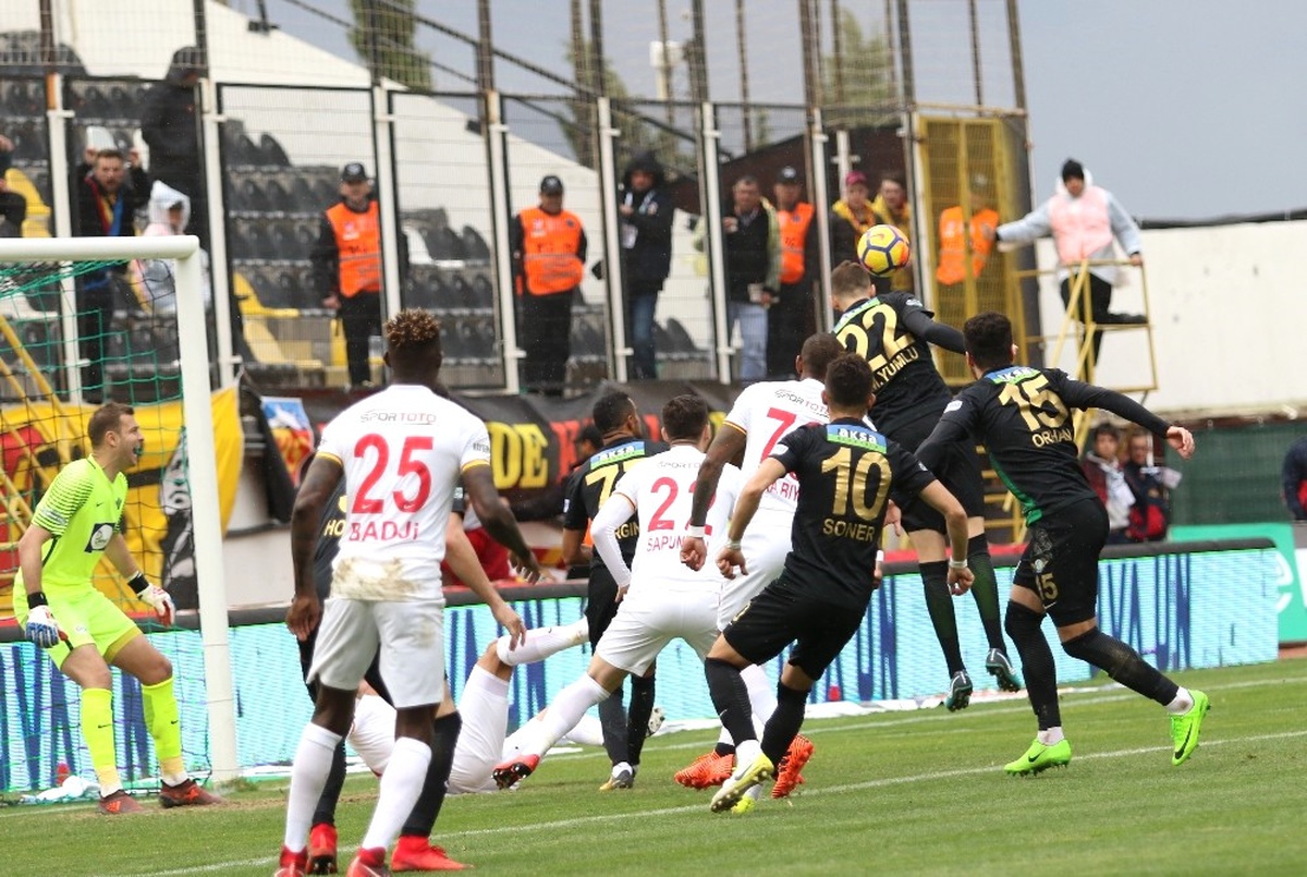 Süper Lig: T.m. Akhisarspor: 0 - Kayserispor: 2 (Maç Sonucu)