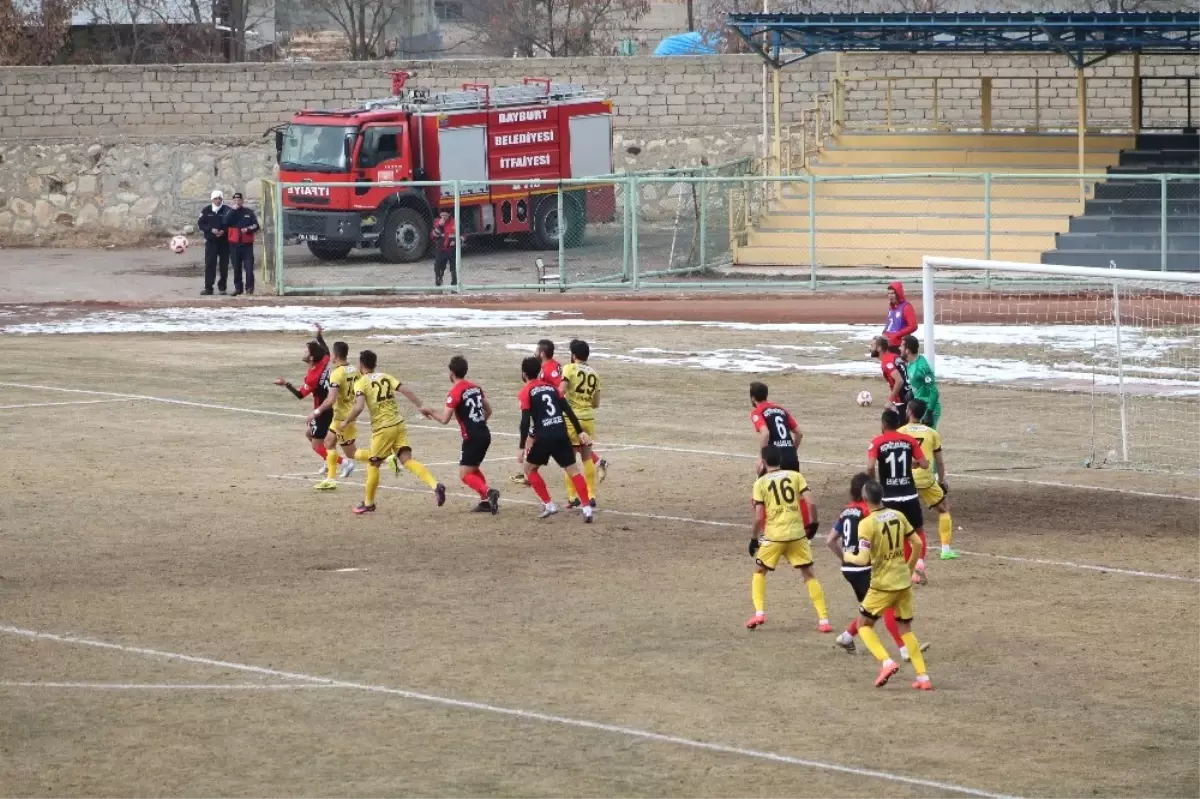 Tff 3. Lig- Bayburt Grup İl Özel İdare ve Gençlik Spor: 0- Orhangazi Belediyespor: 3