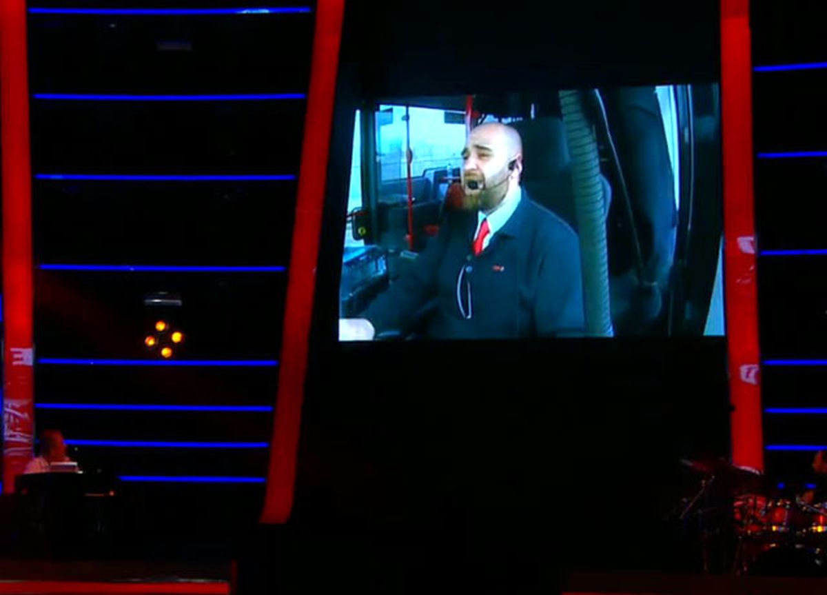 Yarışmacının İnternetteki Görüntüleri Olay Yarattı