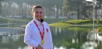 5 Kez Dünya ve Avrupa Şampiyonu Olan Paralimpik Sporcu Büşra Gör: 'Rakiplerimin Canlarını...