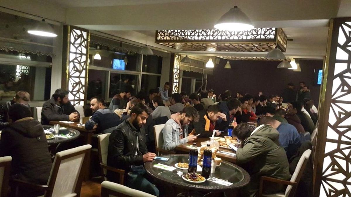 Bilecikli Gençler AK Parti Bilecik İl Başkanı Karabıyık ile Bir Araya Geldi