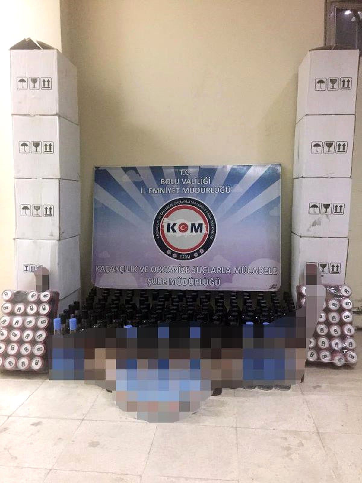 Bolu\'da 246 Şişe Kaçak İçki Ele Geçirildi