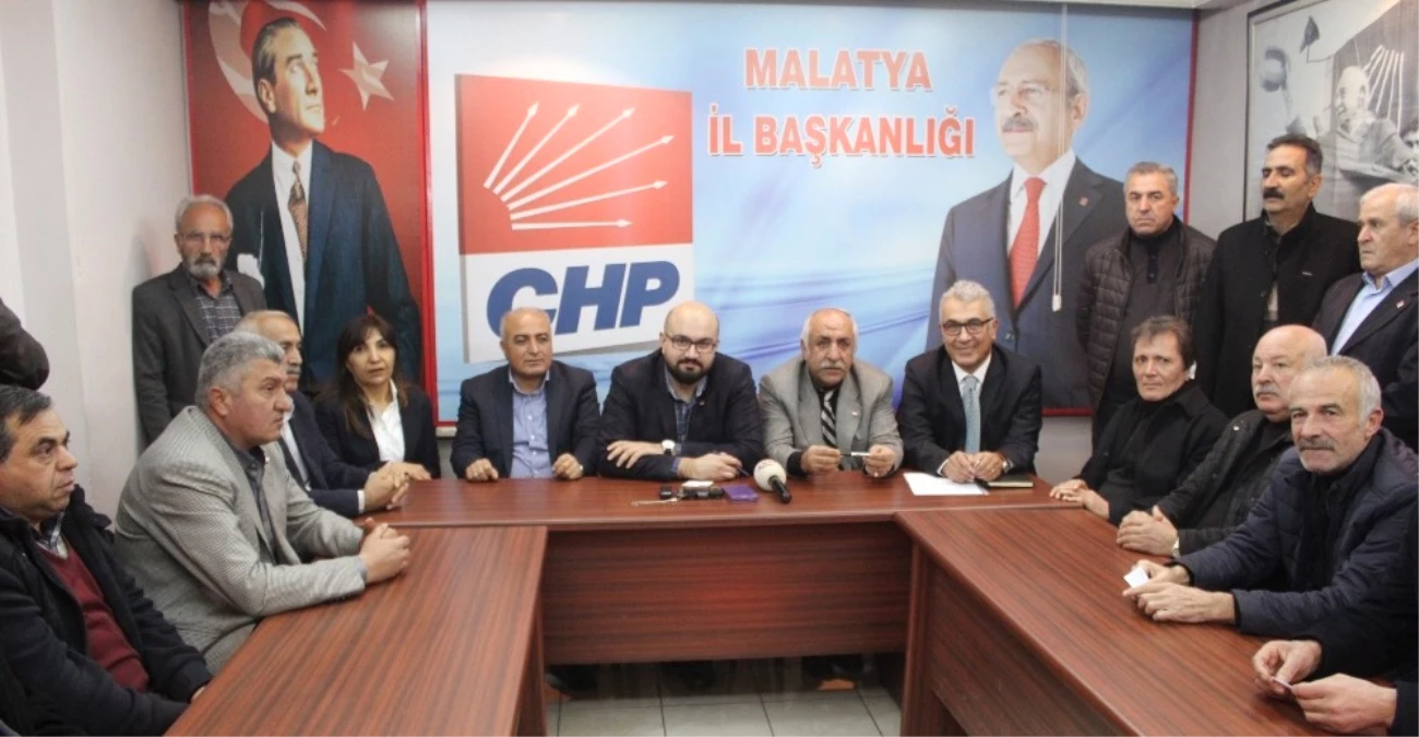 CHP\'de 13 İlçe Başkanından Enver Kiraz\'a Destek