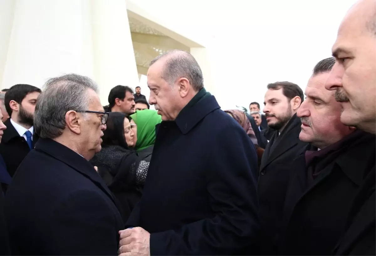 Cumhurbaşkanı Erdoğan ve Eşi Emine Erdoğan, Yılmaz Ailesine Başsağlığı Diledi