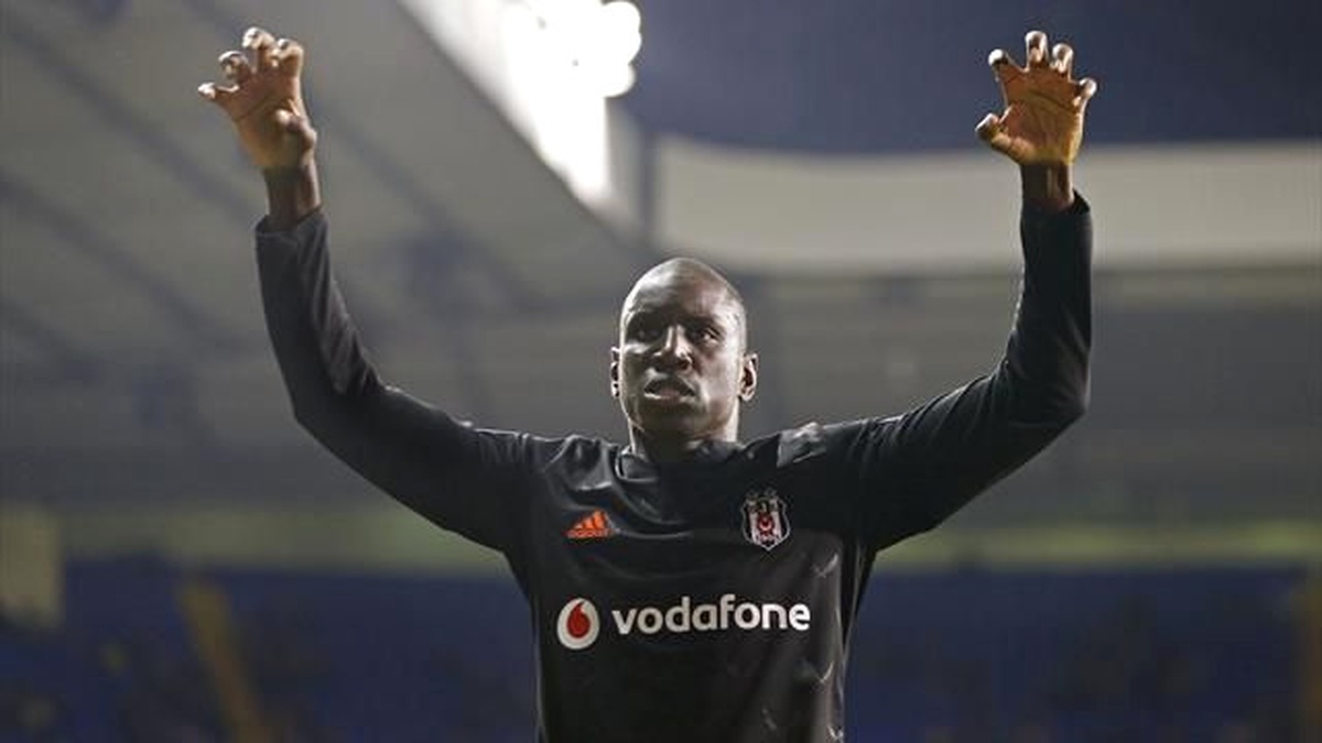 Demba Ba Burayı Özlüyor, Biz de Onu Özlüyoruz"