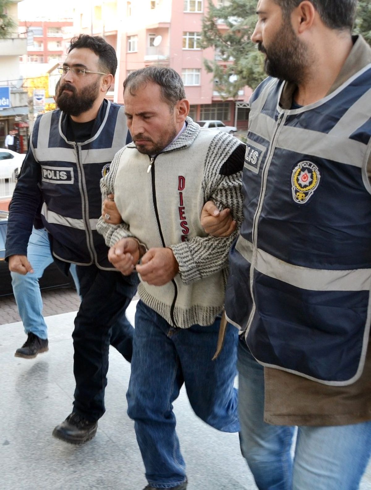 Dini Nikahlı Eski Karısını Öldüren Zanlı Adliyeye Sevk Edildi
