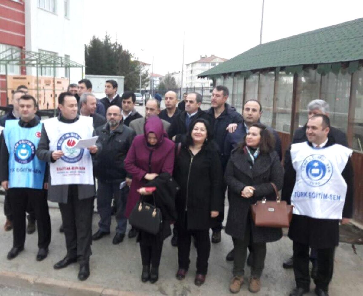 Eğitimciye Şiddeti Kınadılar