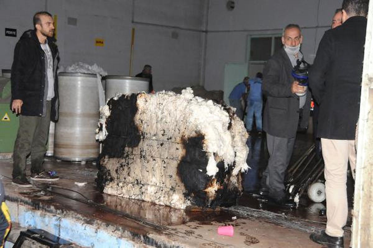 Gaziantep\'te İplik Fabrikasında Yangın