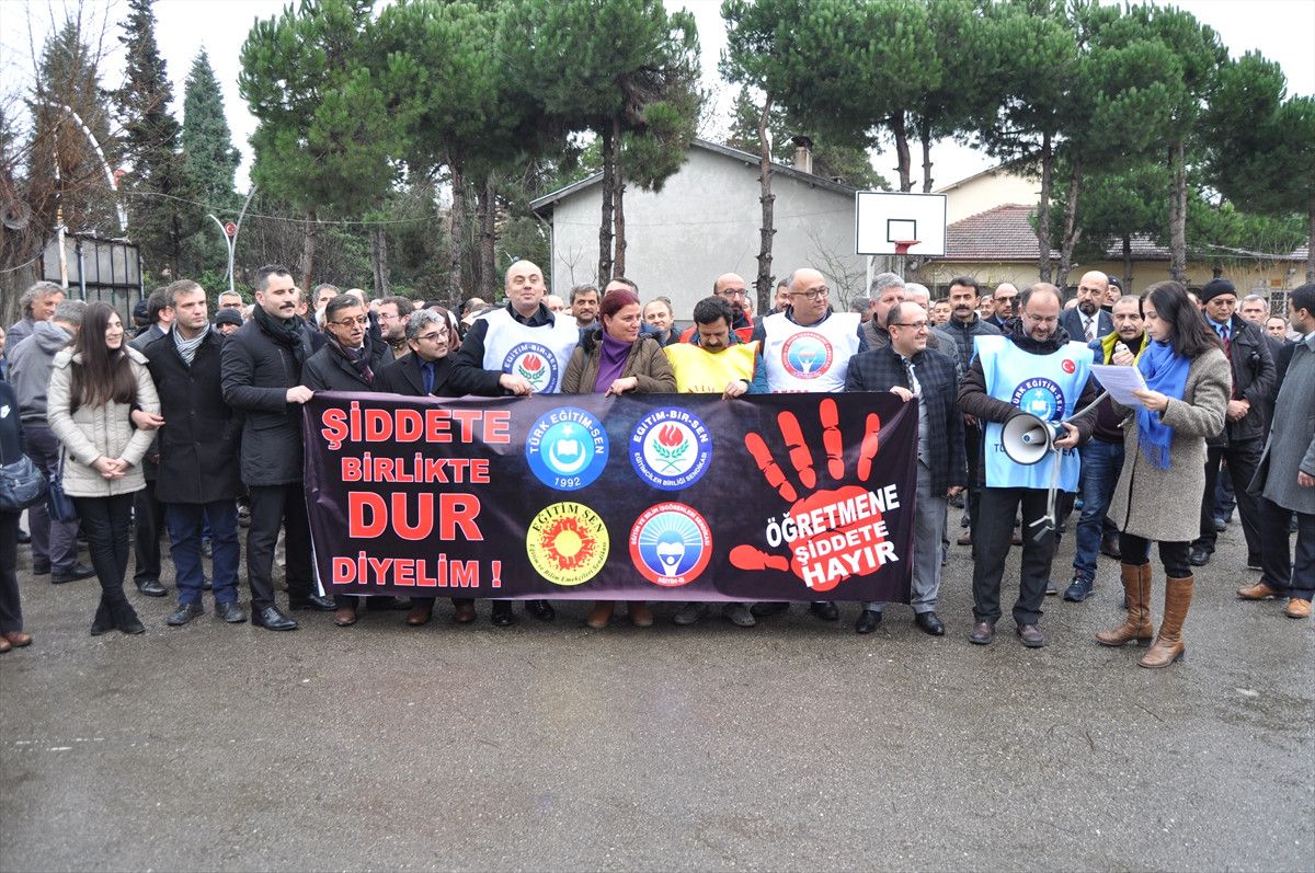 İzmir\'de Okul Müdürünün Öldürülmesi