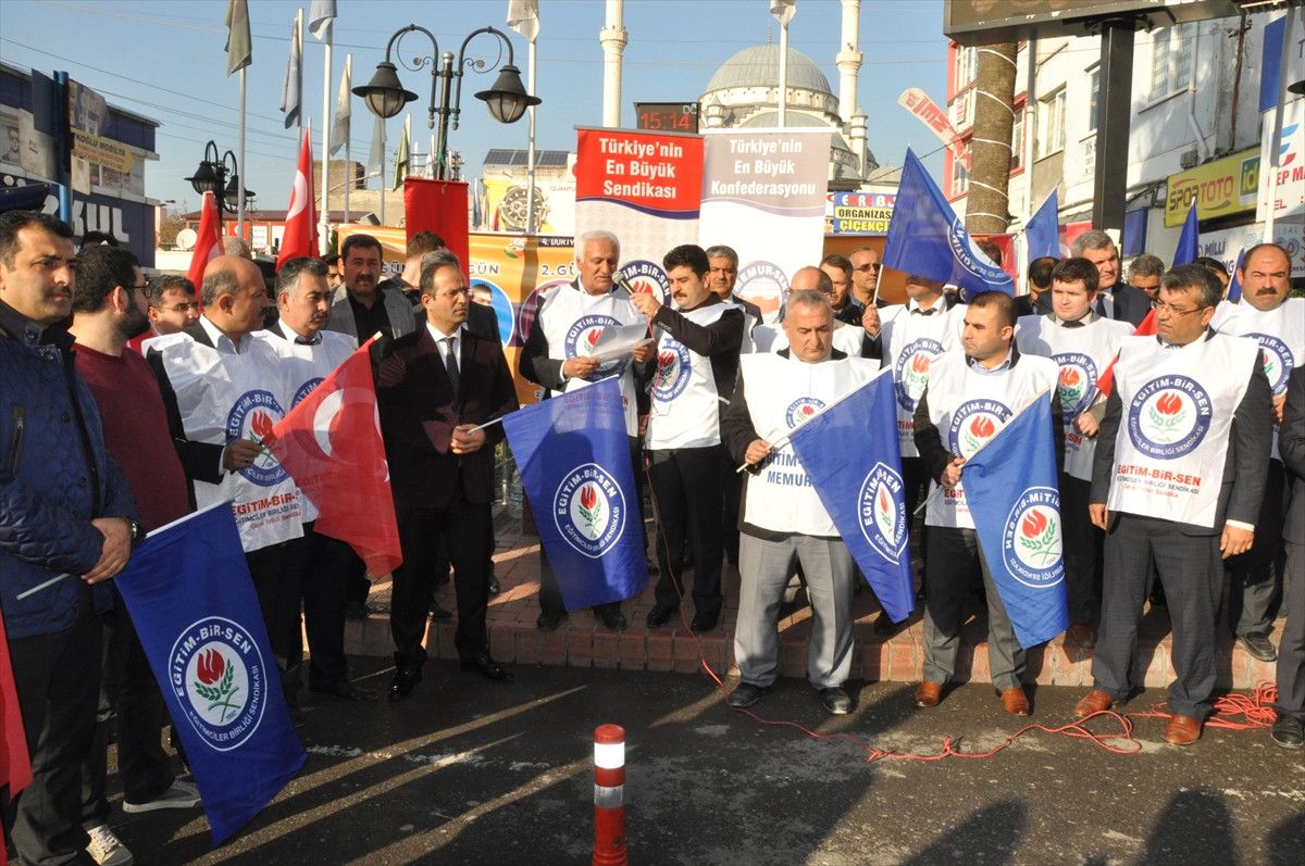 İzmir\'de Okul Müdürünün Öldürülmesi