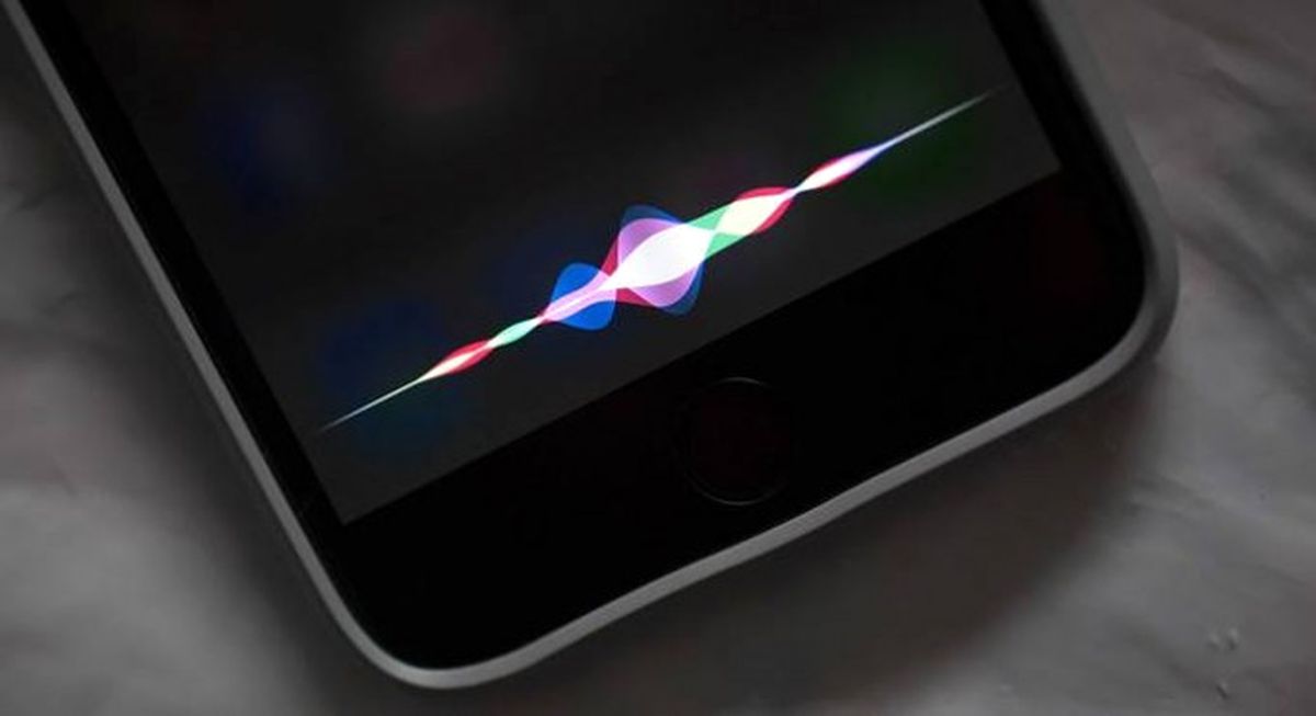 Lise Öğrencisi Siri\'nin Açığını Buldu