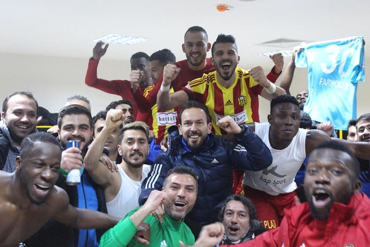 Malatya\'da Galatasaray Galibiyetinin Sevinci Sürüyor