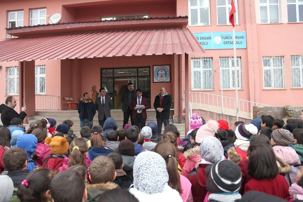 Öğretmene Yönelik Şiddete Kınama