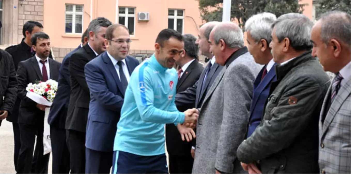 Osman Çakmak: "Bu Memlekete Bir Ayağım Değil Canım Feda Olsun"