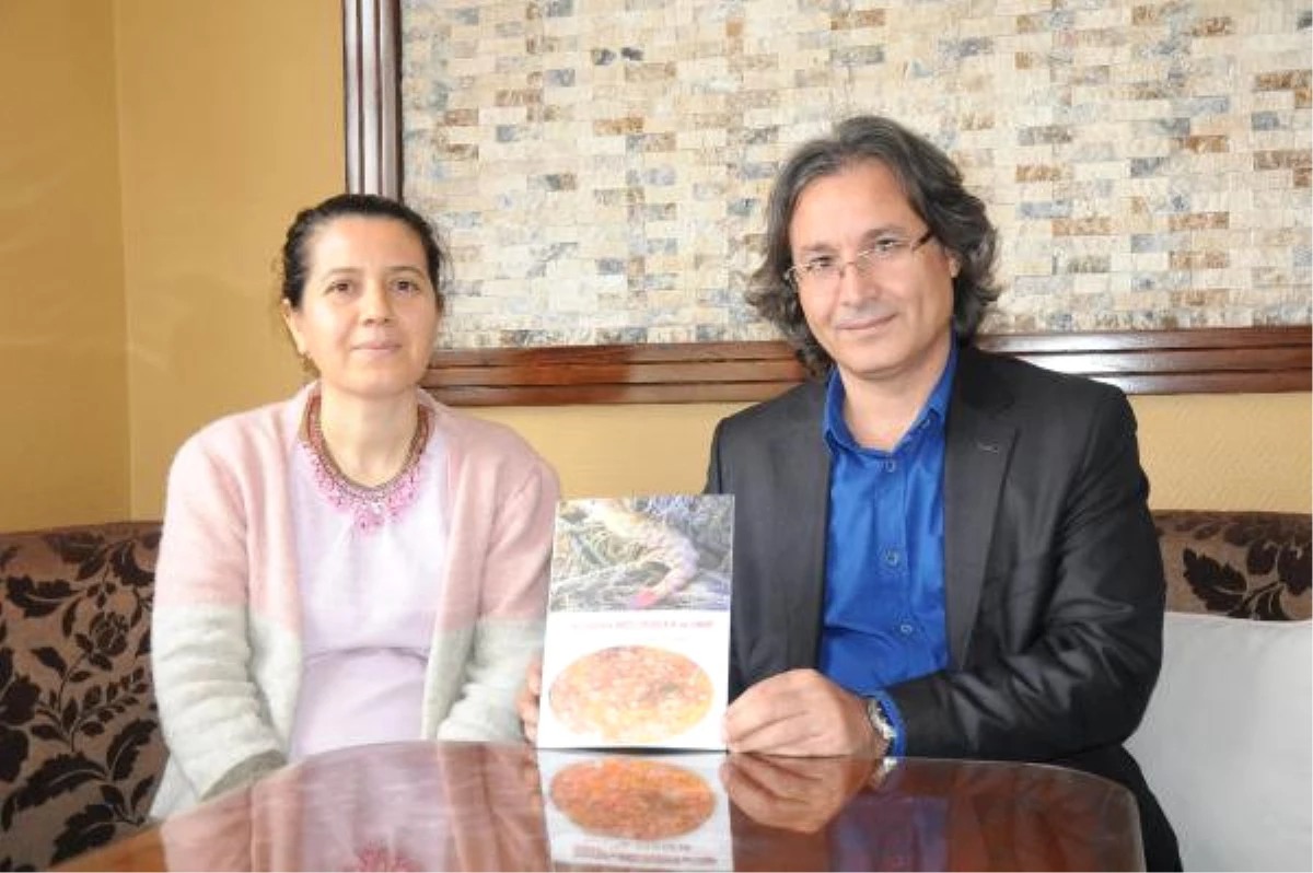 Prof. Dr. Gülnaz Özcan, Körfez Karideslerinin Kitabını Yazdı