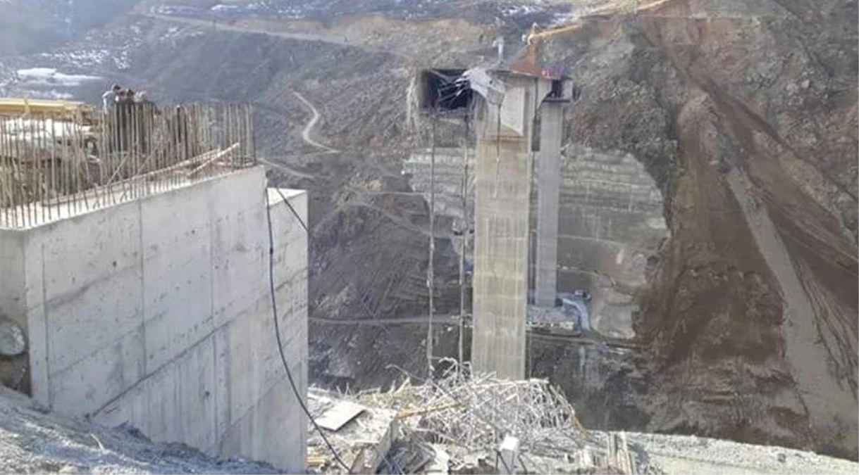 Siirt\'te İnşa Edilen Türkiye\'nin En Büyük Köprüsü Çöktü