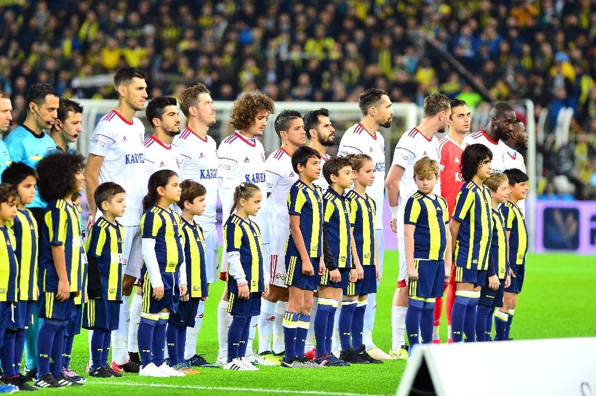 Süper Lig: Fenerbahçe: 0 - Karabükspor: 0 (Maç Devam Ediyor)