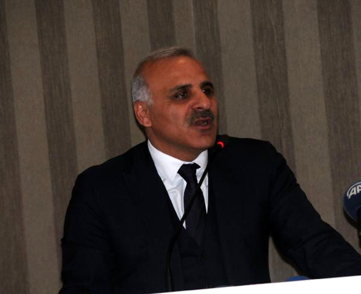 Vali Zorluoğlu: Van\'a Trambüs veya Elektrikli Otobüs Sistemi Getireceğiz