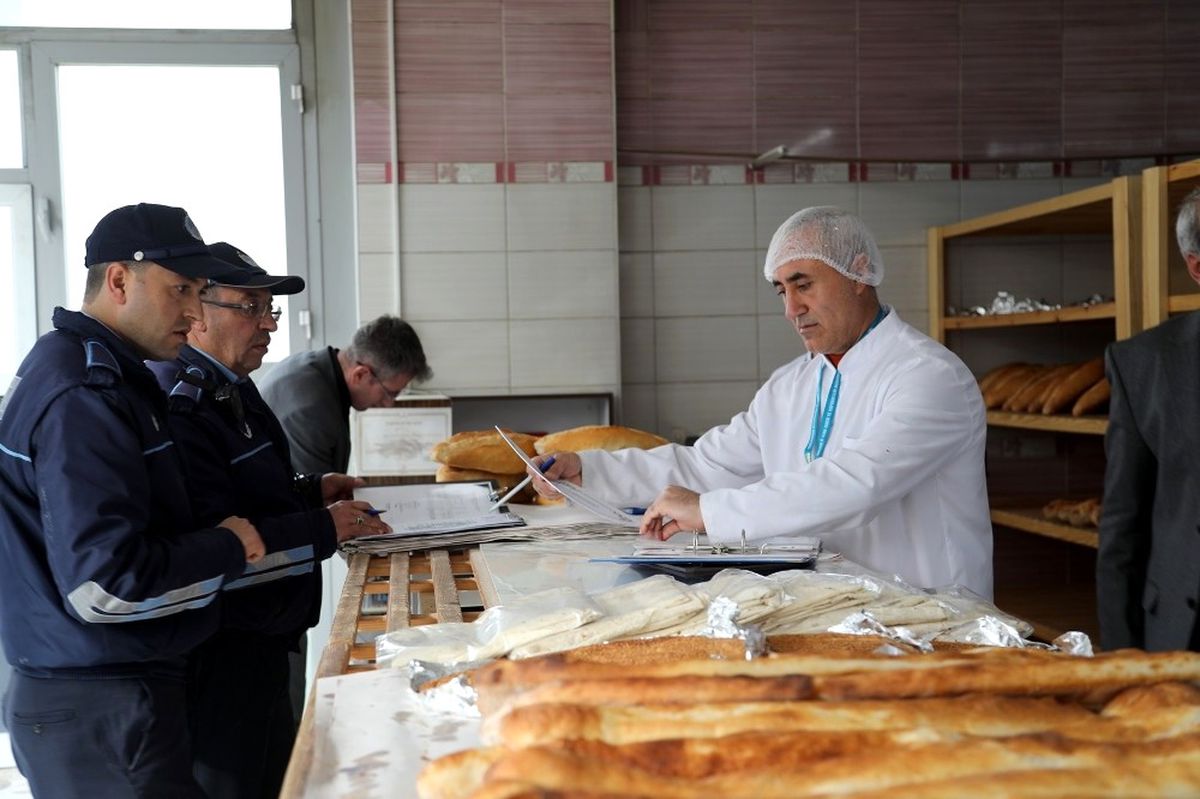 Zabıta Ekiplerinden Fırın Denetimi