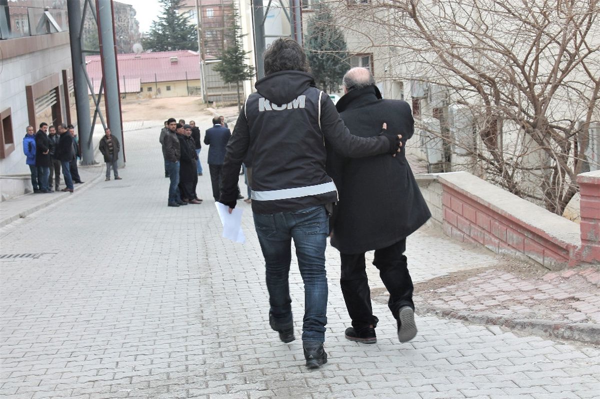 7 İlde Fetö Operasyonu: 18 Gözaltı