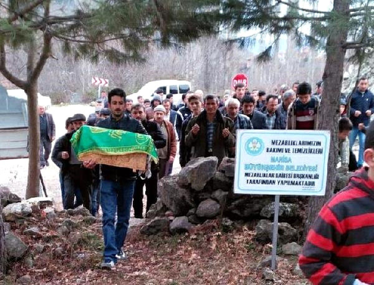 Alevlerin Arasında Kalan Ayşegül Bebekten Acı Haber (2)