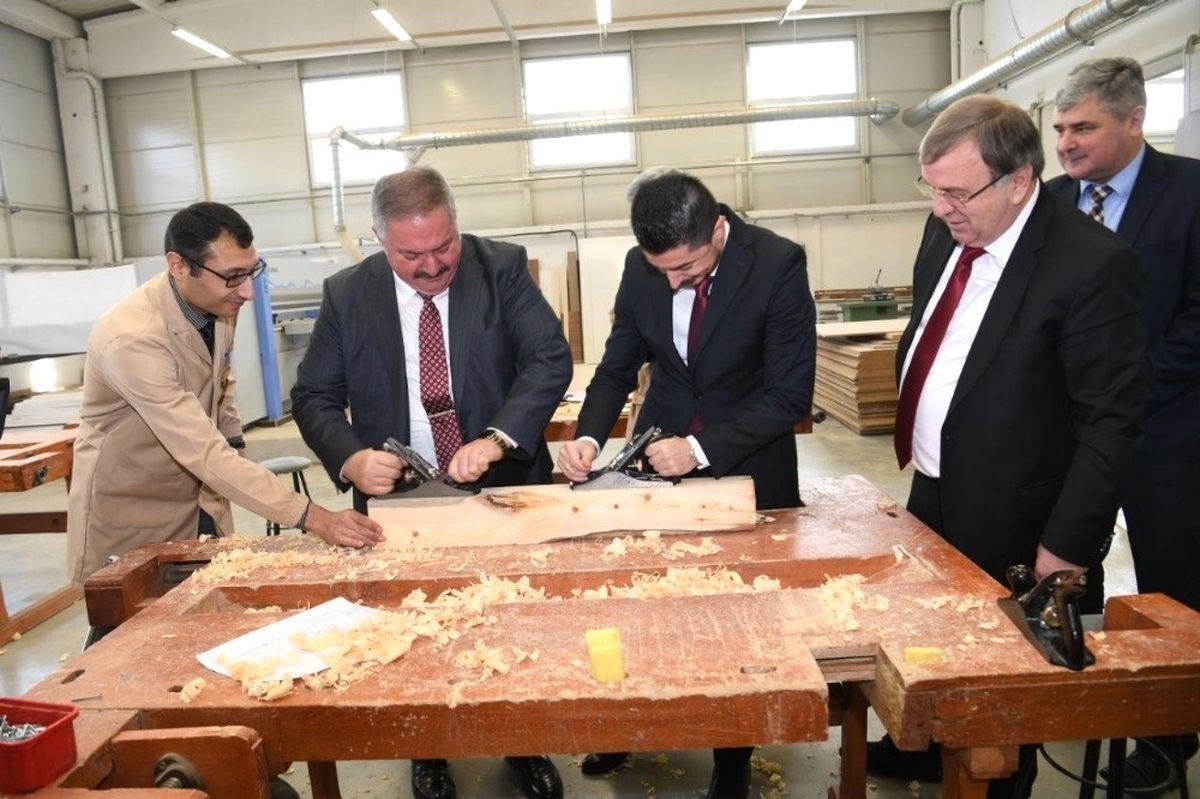 Bosna Hersek Brçko Distrikt Başbakanı Damir Bulçeviç ve Beraberindeki Heyet Kayseri Osb\'yi Ziyaret...