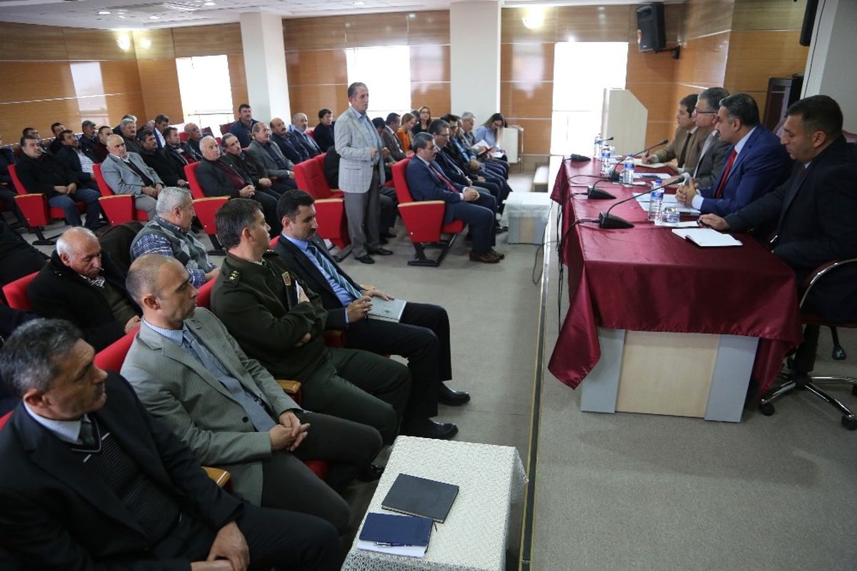 Develi\'de 2017 Yılının Son Muhtarlar Toplantısı Yapıldı