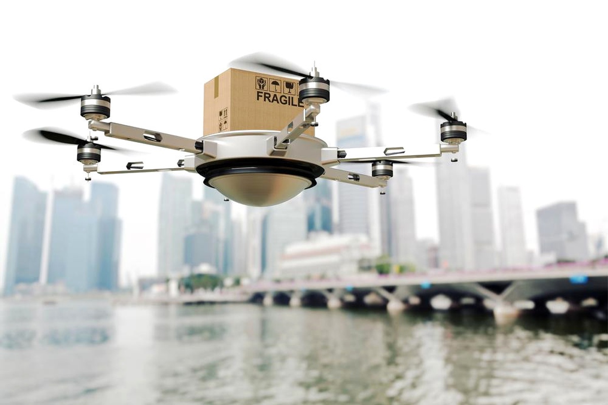 Drone İle Kargo Hizmeti Oluklu Mukavvayı Uçuracak