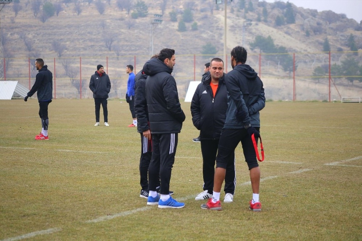 Erol Bulut: "Eğer Oyun Kalitemizi Yükseltmek İstiyorsak Oyuncu Kalitemizi de Yükseltmemiz Lazım"