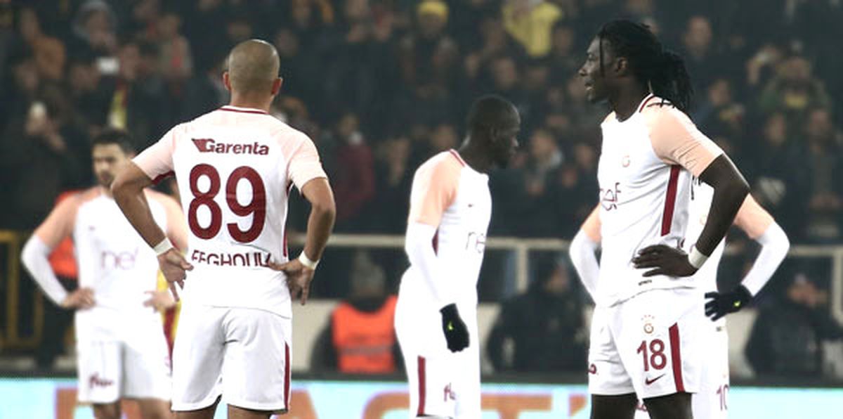 Futbolcular da Eleştiriliyor