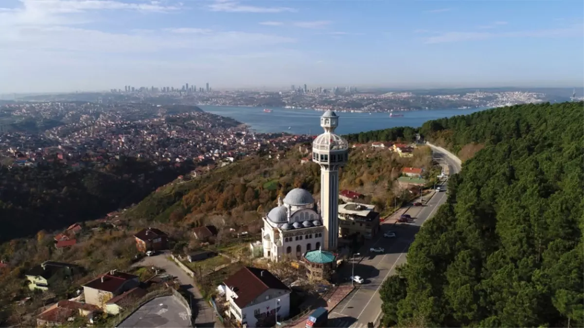 İstanbul Buradan Bir Başka Güzel