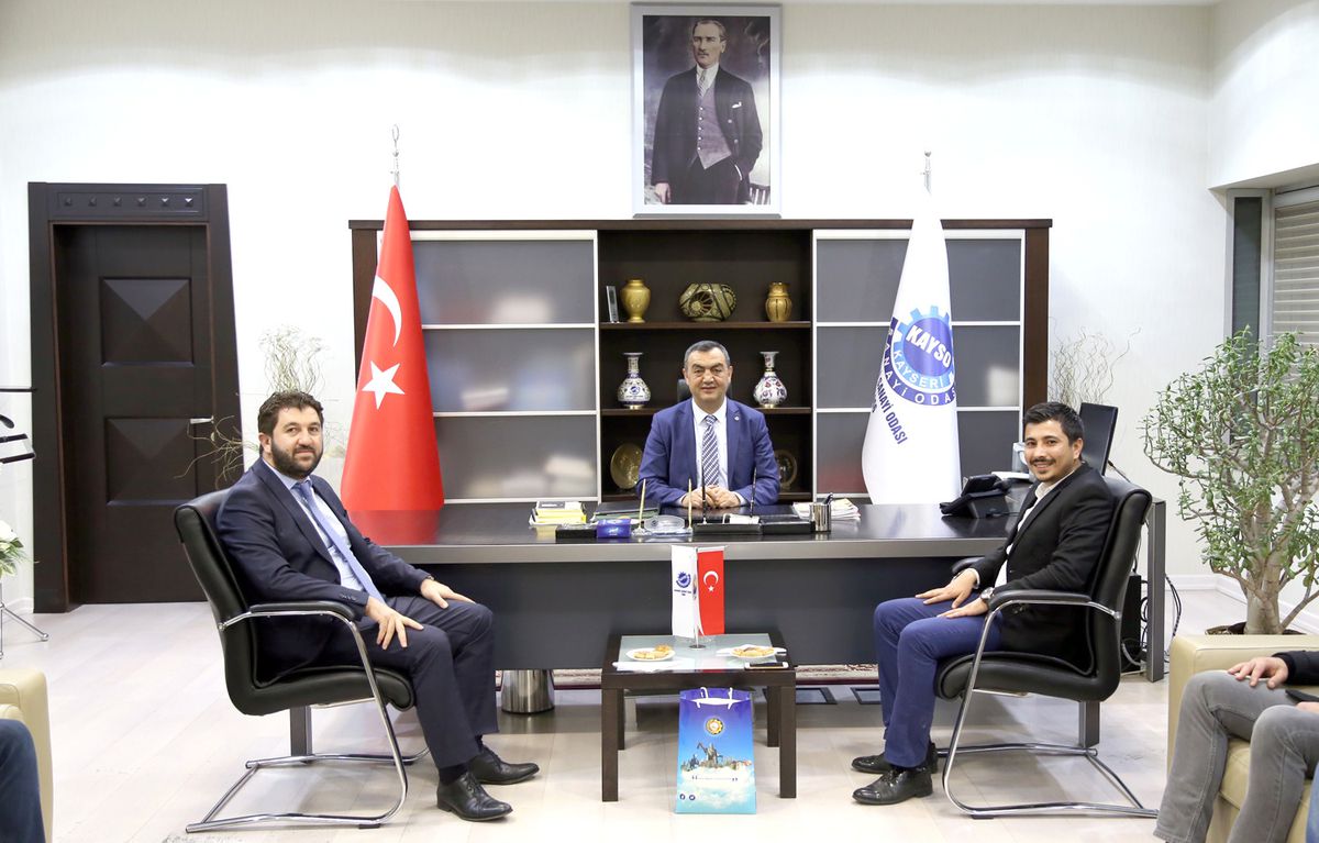 Kayseri ve Kırşehir İl Genç Girişimcilerden KAYSO\'ya Ziyaret
