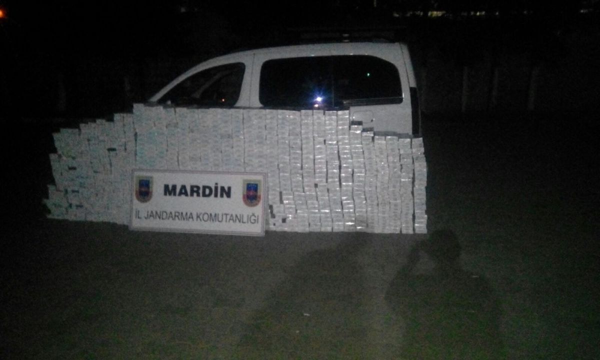 Midyat\'ta 14 Bin 600 Paket Kaçak Sigara Ele Geçirildi