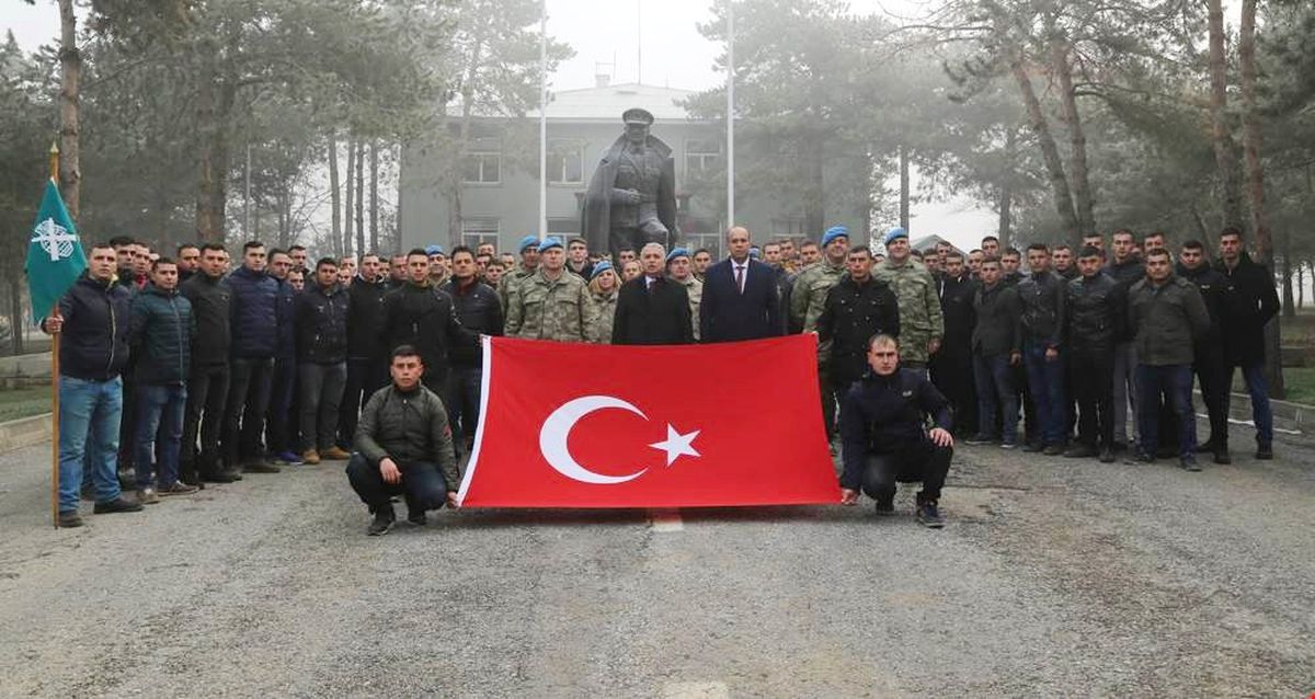 Muş\'tan Katar\'a Askeri Uğurlama