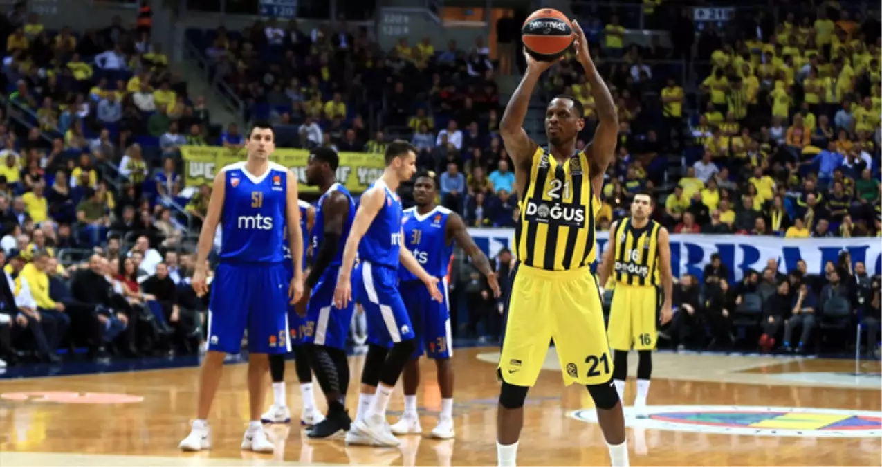 Fenerbahçe Doğuş, Kızılyıldız\'ı 82-56 Mağlup Etti