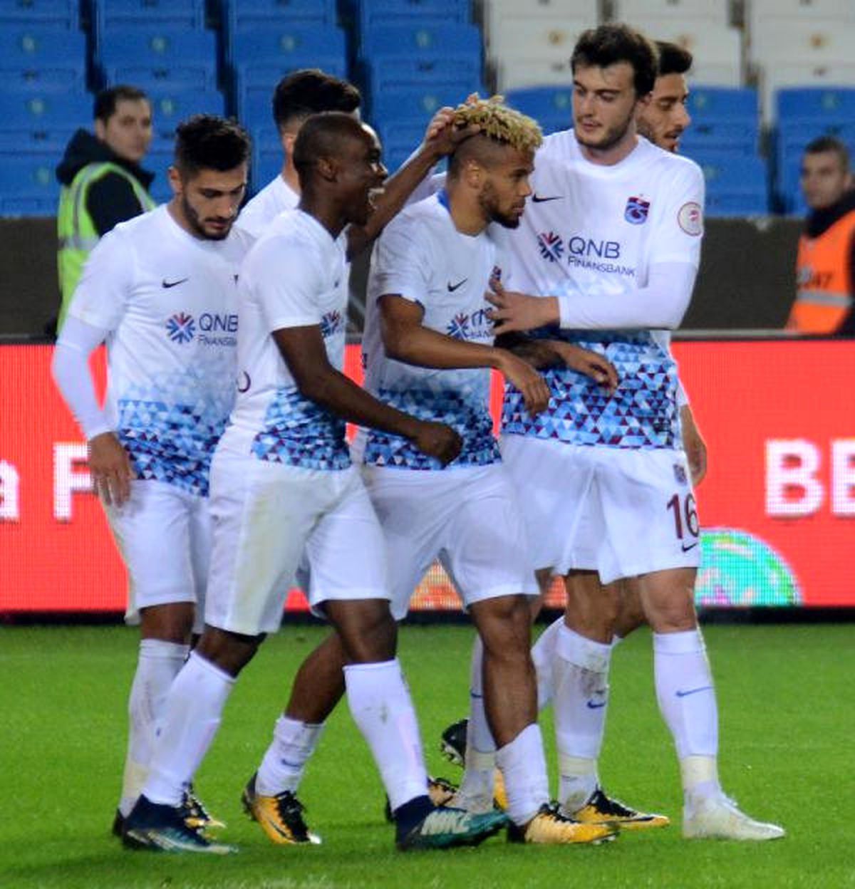 Trabzonspor\'da Öncelik İç Transfer