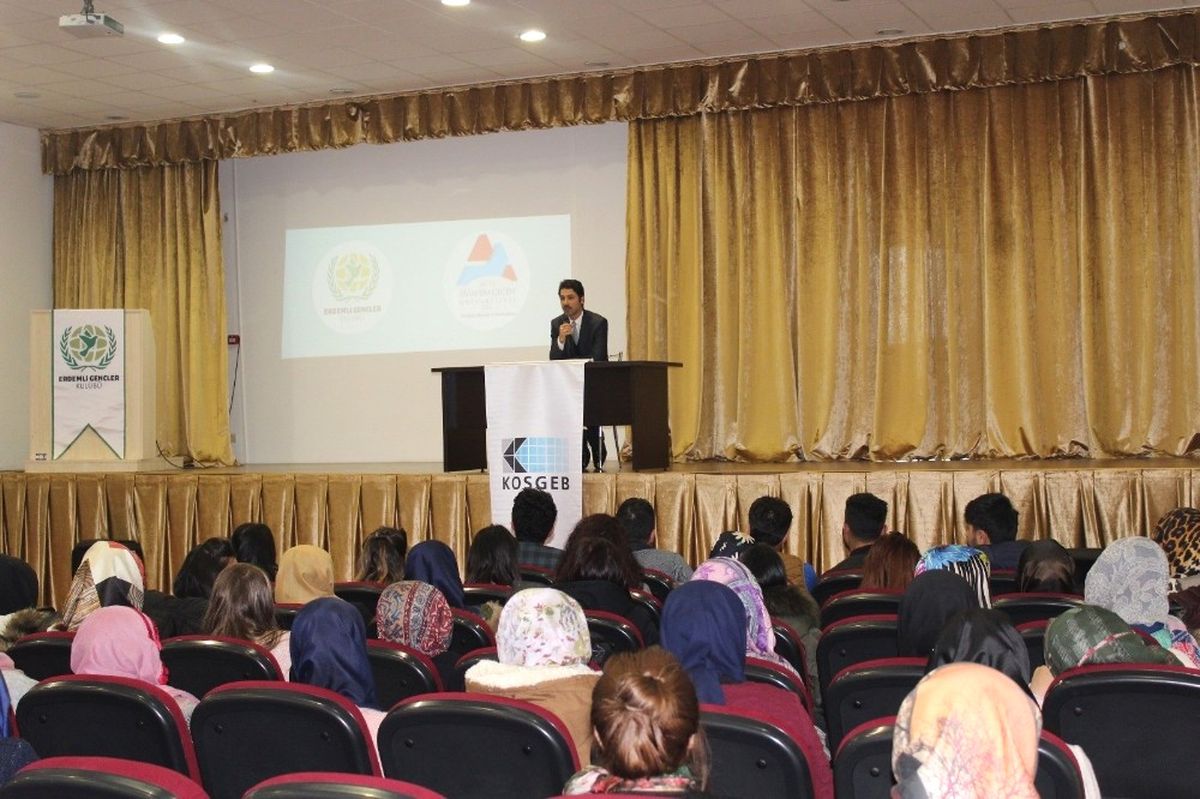 Ağrı Kosgeb İl Müdürü Arvas Gençlerle Bir Araya Geldi